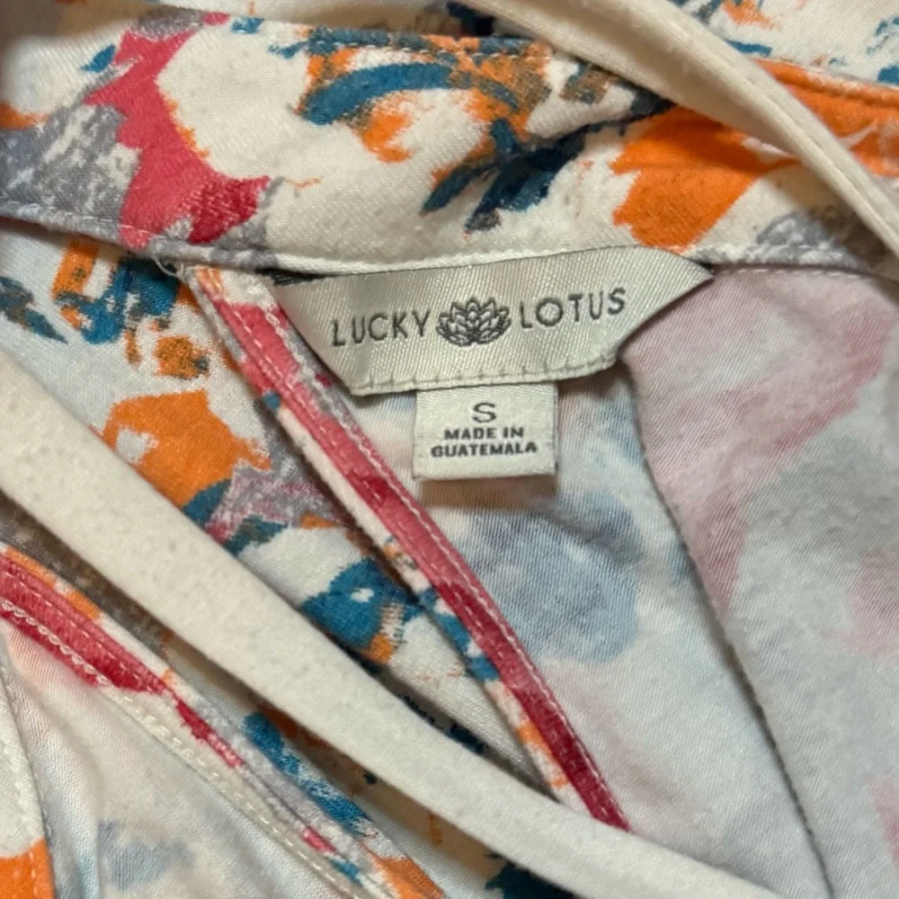 🌸 Lucky Lotus Floral Maxi Dress – Boho Chic Vibes 🌸 - Picture 4 of 4